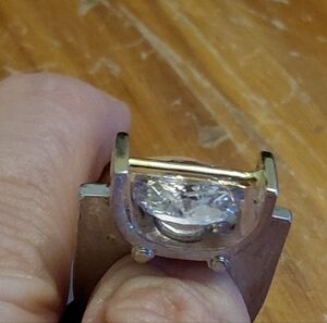 USED SUNDANCE "OVER UNDER RING"